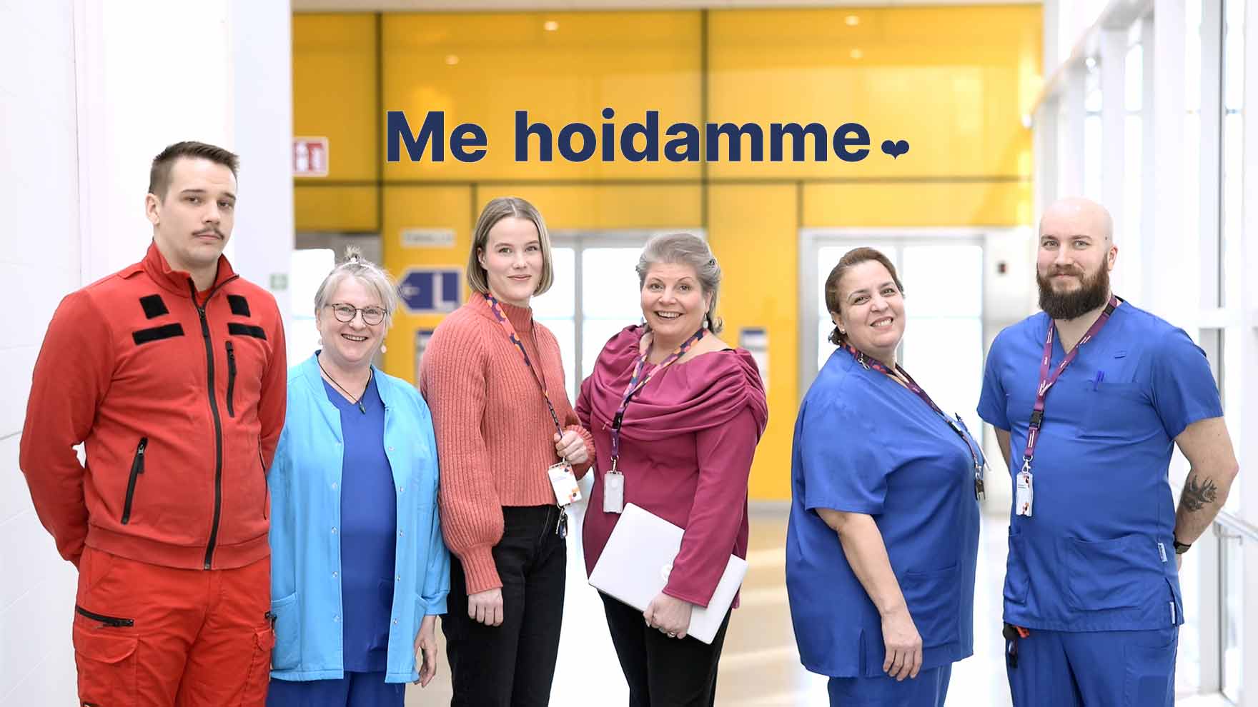 Kuusi Pirhan työntekijää seisoo vierekkäin ja katsoo kameraan. Heidän yläpuolellaan on