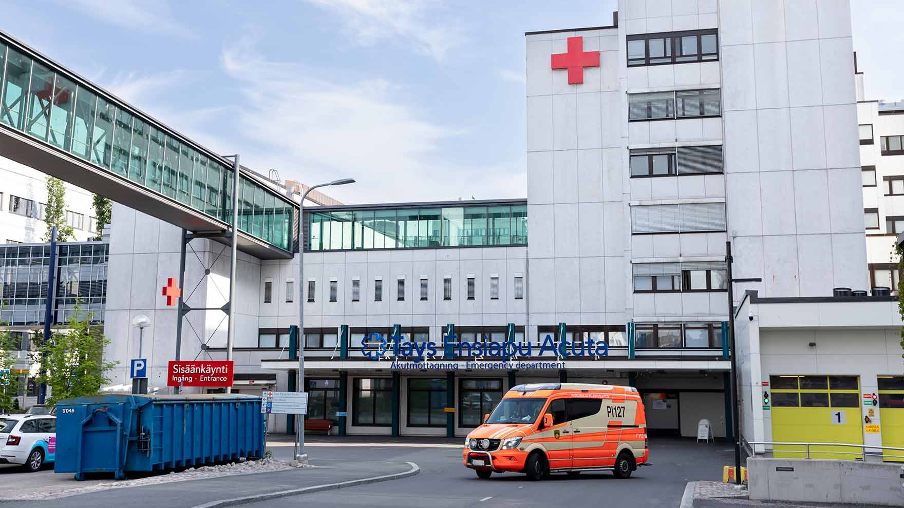 Valokuva Tays Päivystys Acutan edustalta.