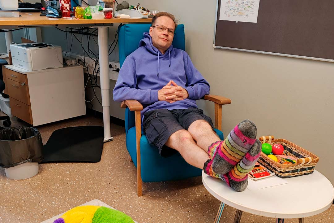 Koulupsykologin vastaanotolla on rento ja turvallinen tunnelma. 